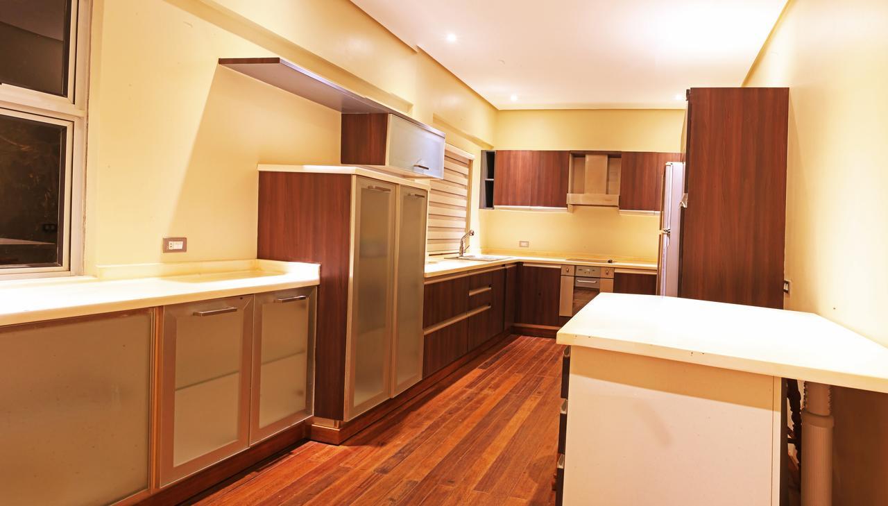 The Oriental Luxury Suites Alfonso Δωμάτιο φωτογραφία