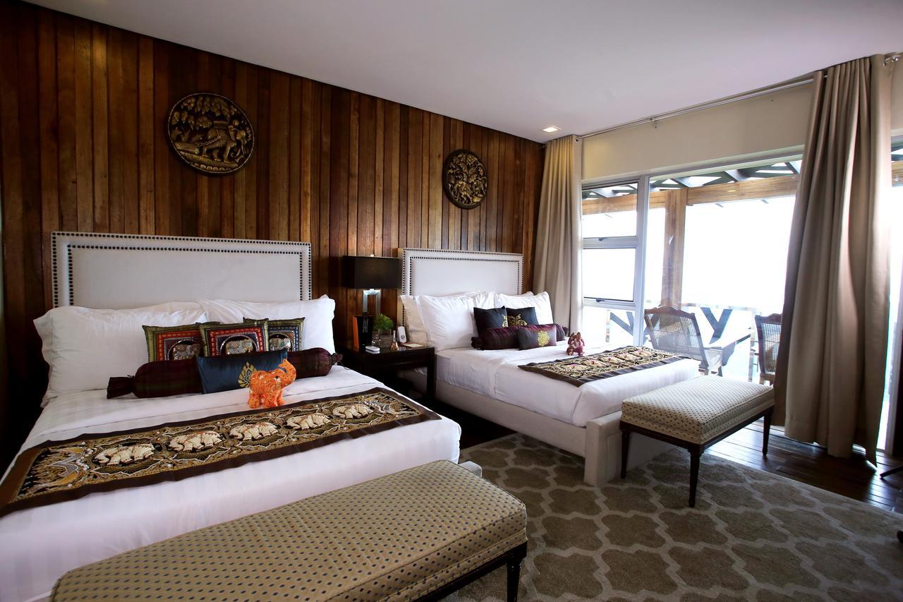 The Oriental Luxury Suites Alfonso Εξωτερικό φωτογραφία